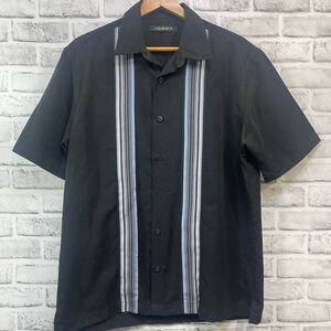A(X)IST Button Down Strip Collar Shirt Medium